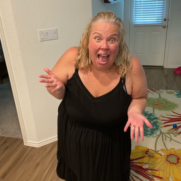 Meet your Posher, Jenny - Picture 3 of 4